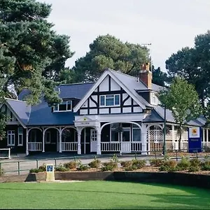 3* Hotel The At Meyrick Park